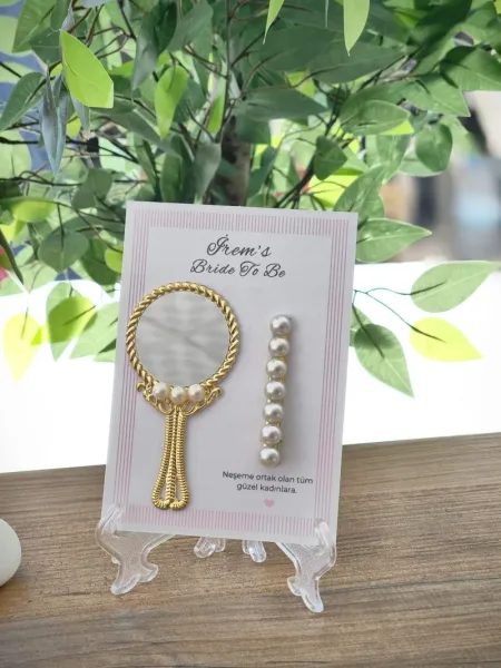 Gold Model İncili Ayna & İnci Toka – Kişiye Özel Bride To Be Hediyesi