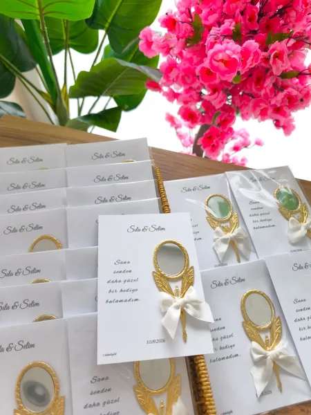Saten Kurdeleli Gold Melek Ayna – Kişiye Özel Hediyelik