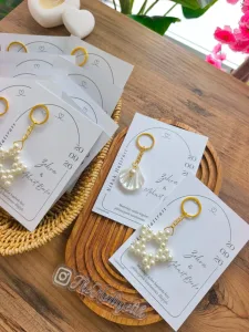 İnci Yıldız ve İstiridye Figürlü Gold Anahtarlık – Kişiye Özel Kartlı Nikah, Söz & Nişan Hediyeliği