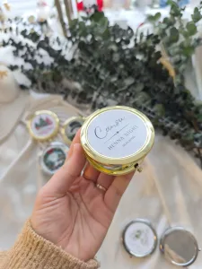 Gold Çift Taraflı Çanta Aynası – Kişiye Özel Kına, Bekarlığa Veda & Düğün Hediyeliği